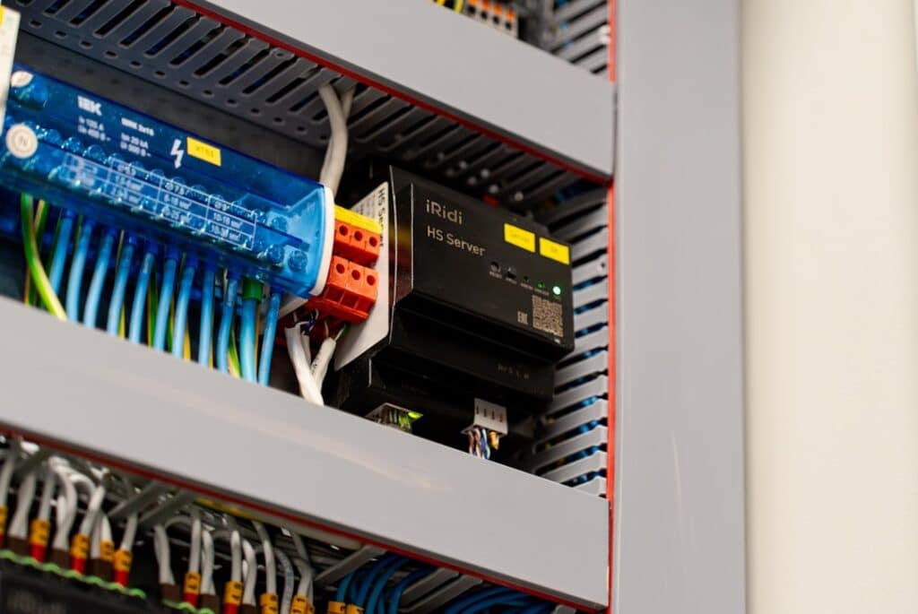 cost to upgrade electrical panel to 400 amps